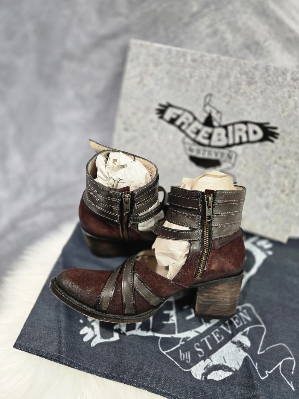 Freebird by Steven "Grind" strappy ankle boots - Picture 4 of 7